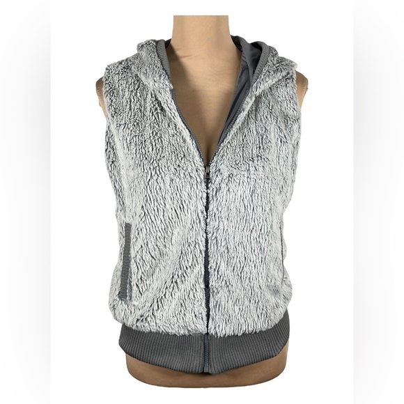 PATAGONIA Full Zip Sleeveless Fuzzy Fleece Women's Hooded Conejo Vest Size Small - Picture 3 of 11
